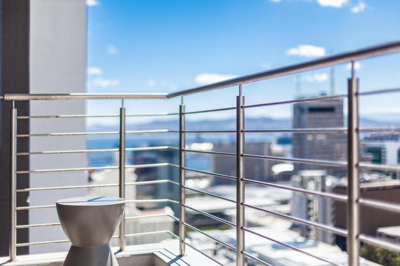 Luxurious 16 On Bree Studio Apartment - Harbour Views Cape Town Luaran gambar